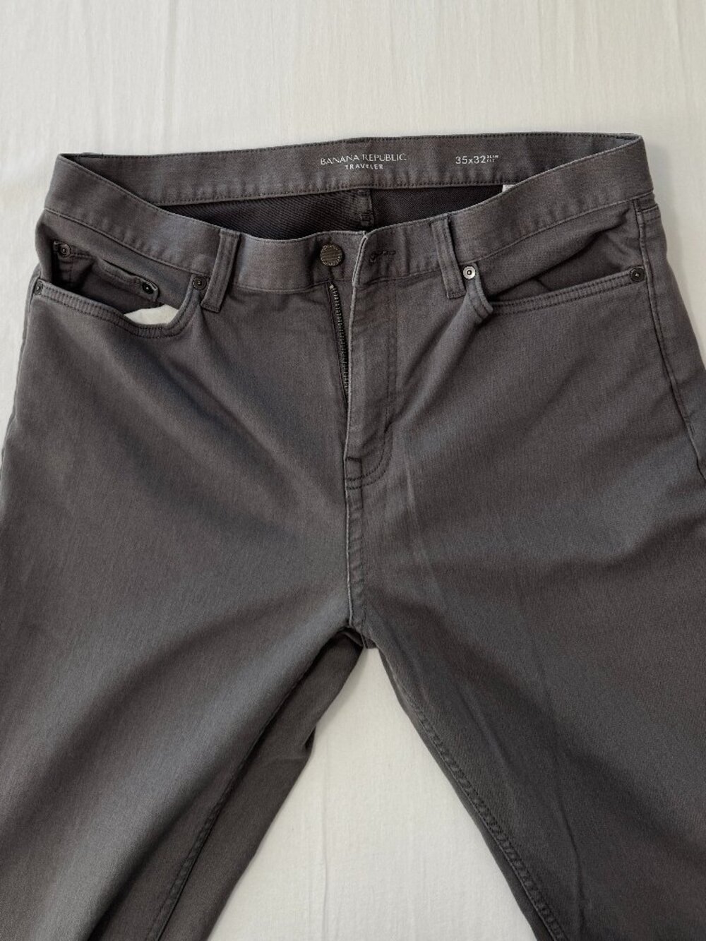 Banana Republic Men's Traveler Pants Slim Fit